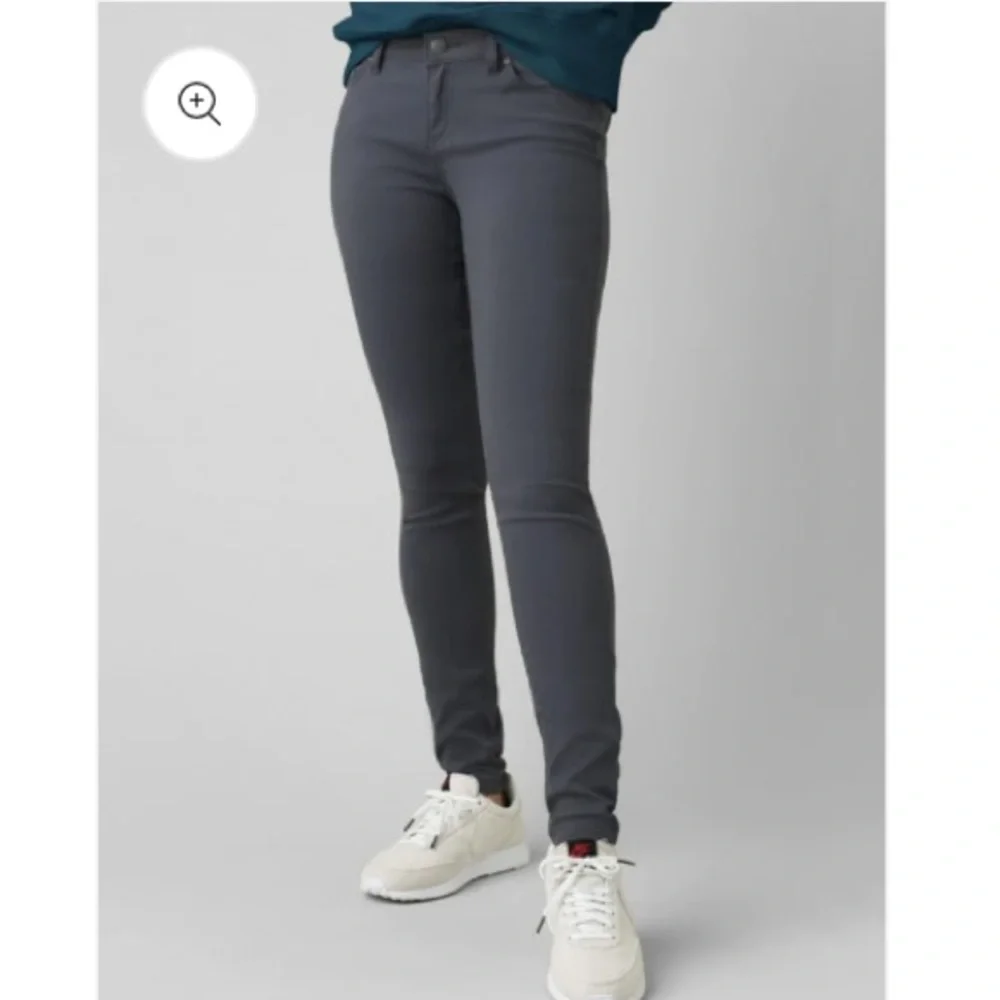 Prana Brianne straight leg stretch nylon pants 15672